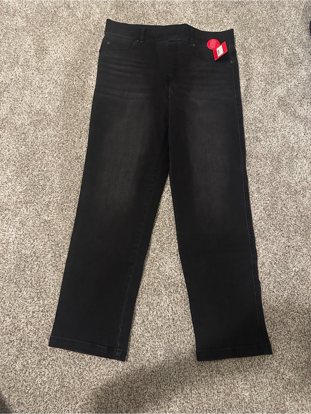 Brand new! Spanx Women’s Black Straight-Leg Jeans Size Large